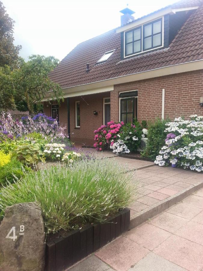 Bed & Breakfast De Vrijheid Ede Exteriör bild